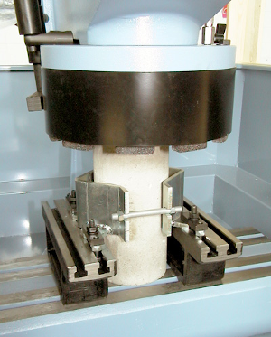 Speciment grinding machine